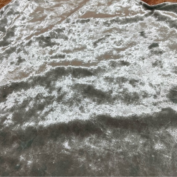 H&M women Crushed velvet strappy top size S - Picture 9 of 10